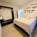 Apartamento Meia Quadra Do Mar