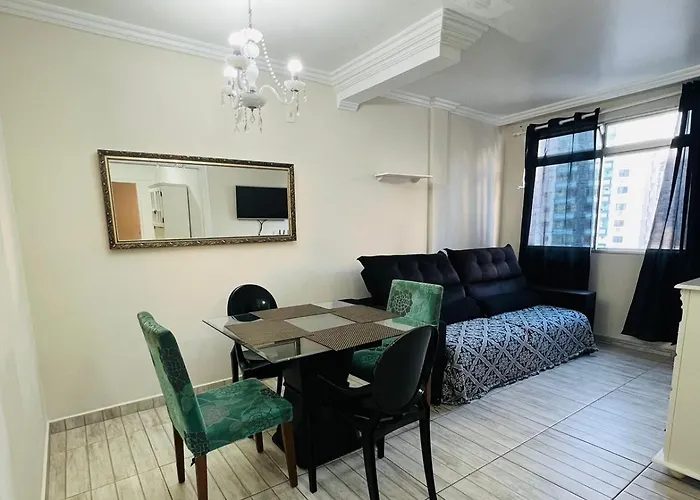 Apartamento Meia Quadra Do Mar