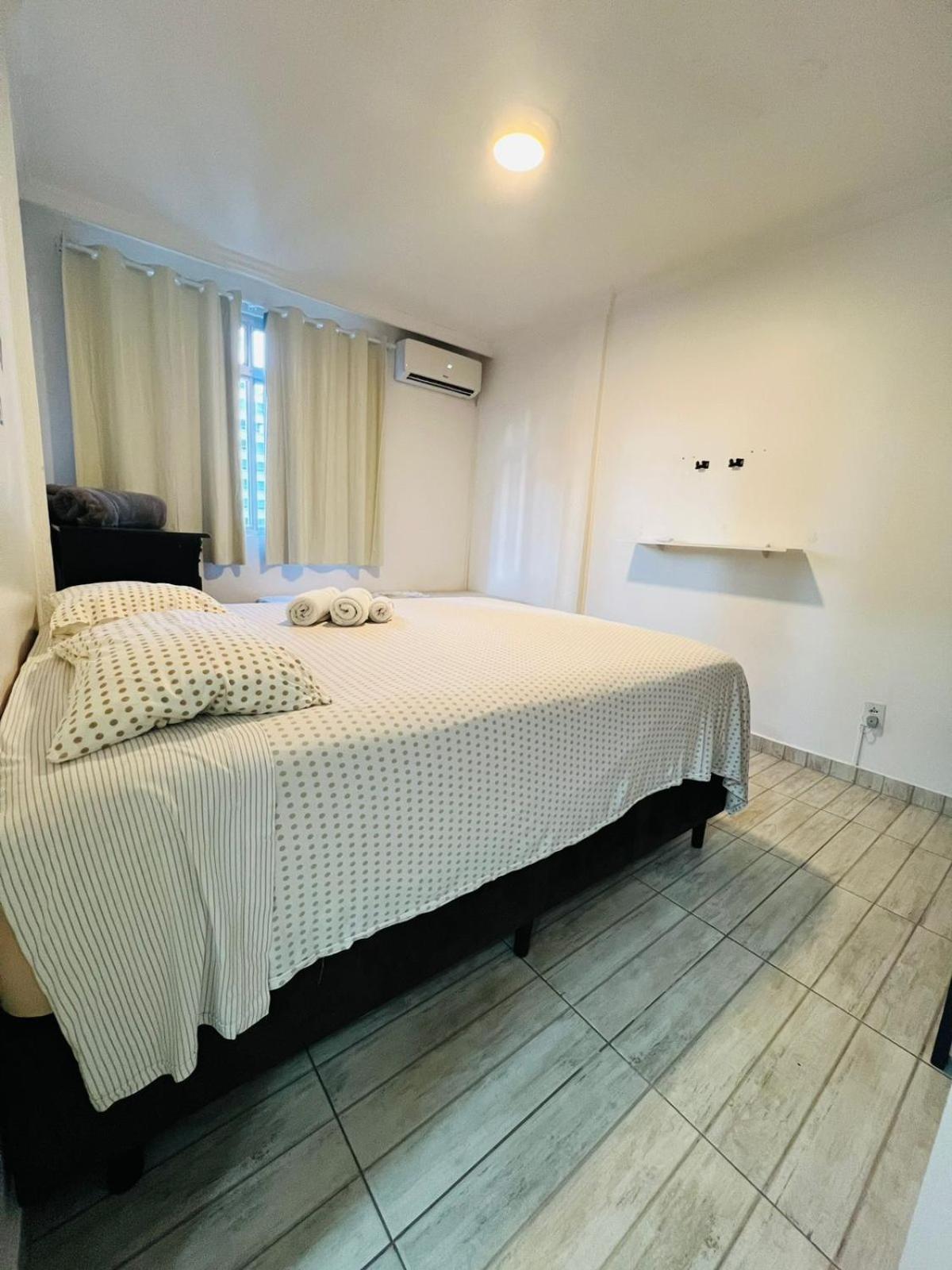 Apartamento Meia Quadra Do Mar Balneario Camboriu